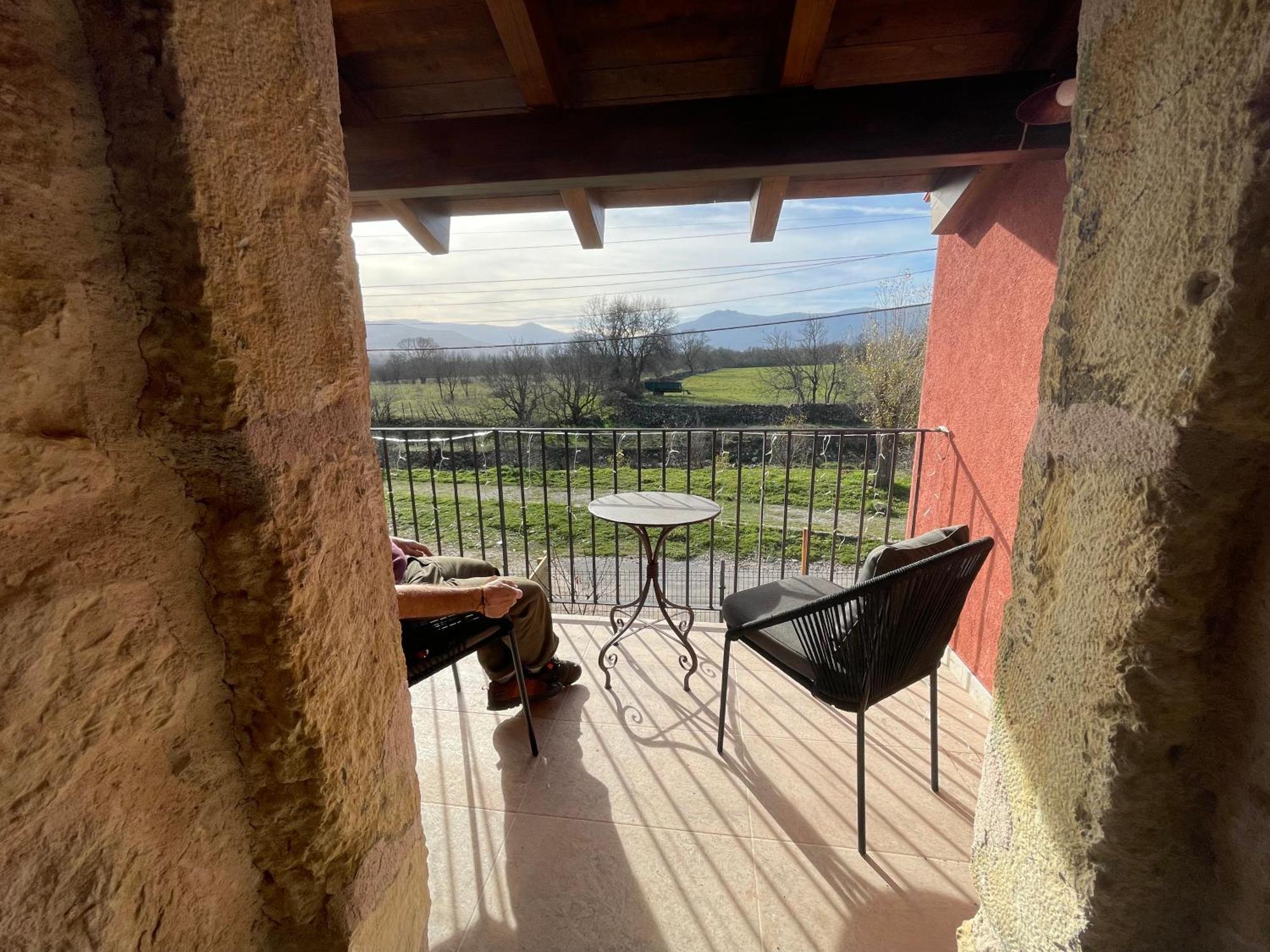 La Casa Del Cantero Pinilla del Valle エクステリア 写真