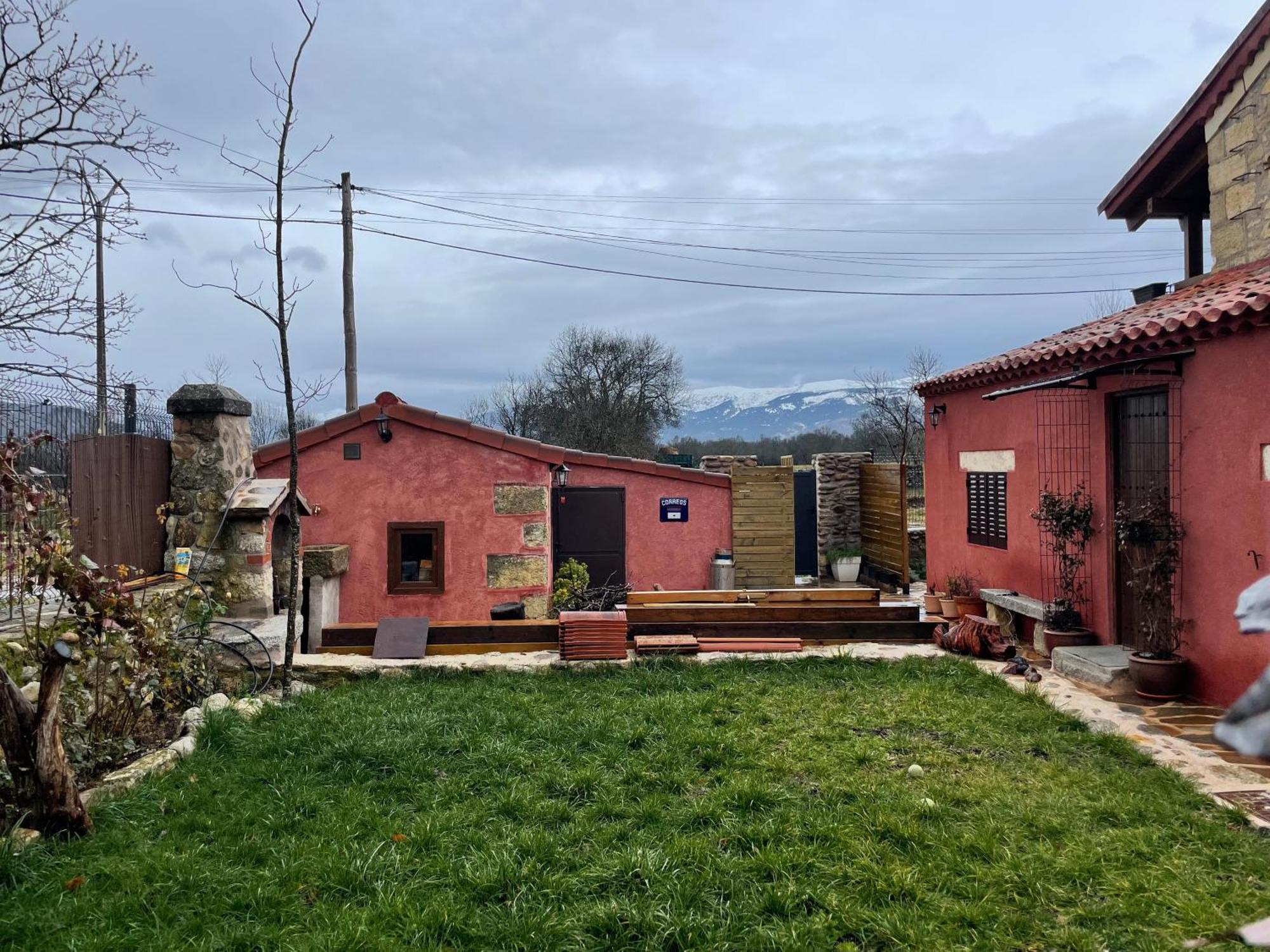 La Casa Del Cantero Pinilla del Valle エクステリア 写真